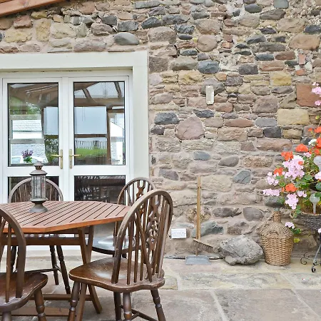 Holiday home Highbank